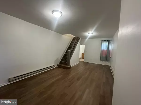 Philadelphia, PA 19133,2835 N MUTTER ST