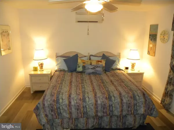 Ocean City, MD 21842,504 SEAWEED LN #B