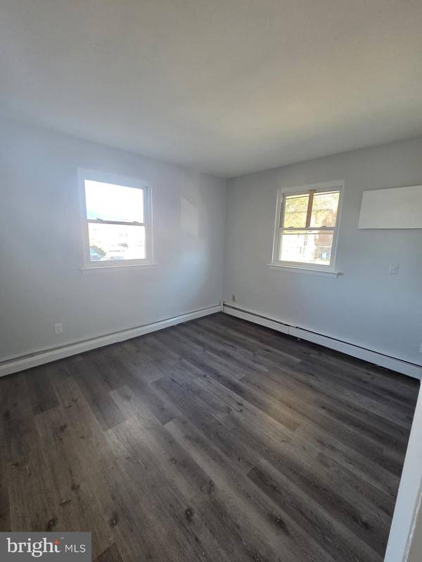 Chester, PA 19013,18 W 22ND ST #A15