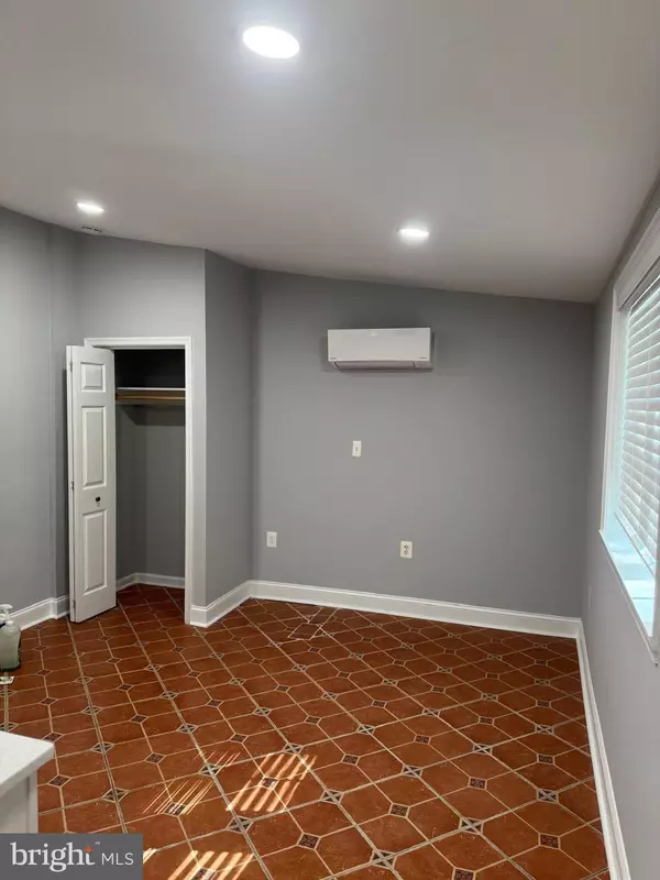 Silver Spring, MD 20906,11813 DEWEY RD