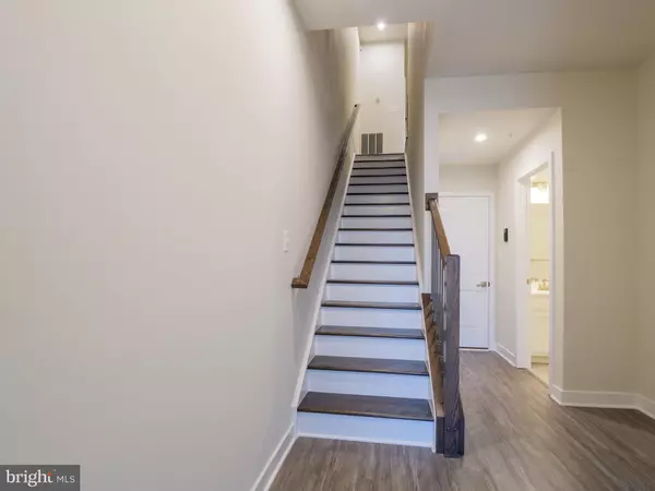 Suitland, MD 20746,2828 ARTS VISTA BLVD