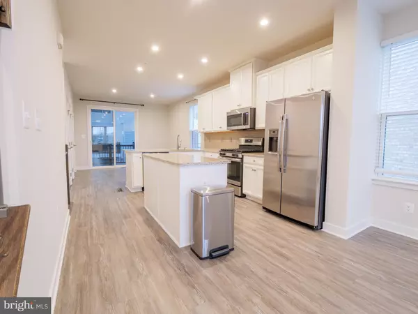 Suitland, MD 20746,2828 ARTS VISTA BLVD