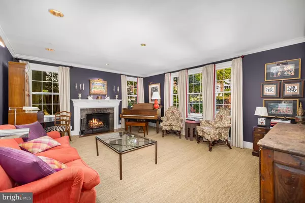 Washington, DC 20016,4438 LOWELL ST NW