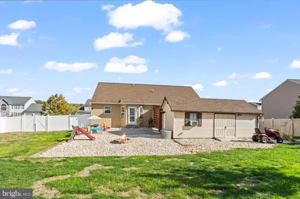 Elizabethtown, PA 17022,23 WATERFOWL WAY