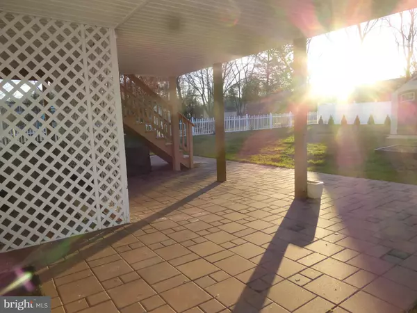 Fredericksburg, VA 22407,836 SALEM DR #B