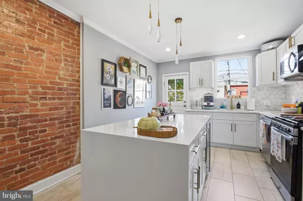 Baltimore, MD 21224,236 S CLINTON ST