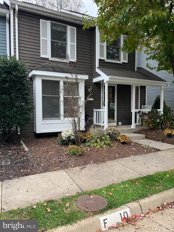 1550 POPLAR GROVE DR, Reston, VA 20194