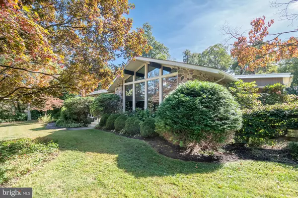 2018 PEPPERMINT RD, Coopersburg, PA 18036