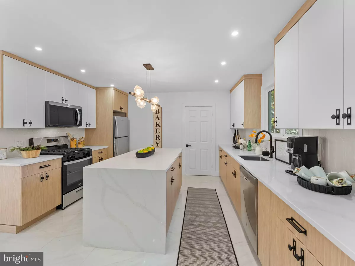 Woodbury, NJ 08096,25 N EVERGREEN AVE