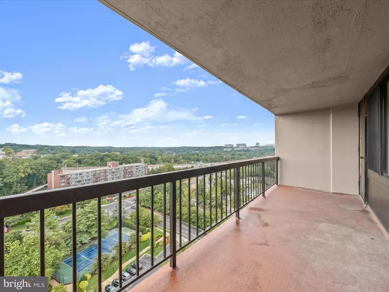 5500 HOLMES RUN PKWY #1517, Alexandria, VA 22304