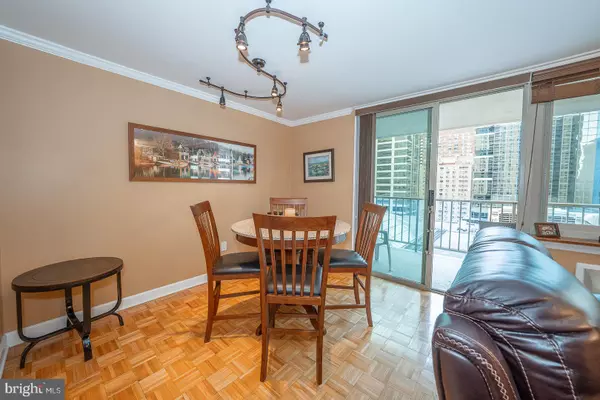 Philadelphia, PA 19103,1919 CHESTNUT ST #1403