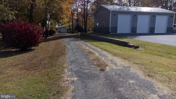 Elkton, MD 21921,9.85 AC WATER FRONT OLDFIELD POINT RD