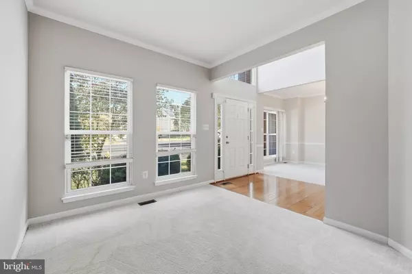 Manassas, VA 20112,6215 HAW BRANCH CT