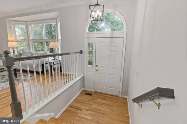 Falls Church, VA 22042,2834 LITTLE FALLS PL