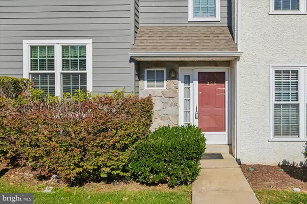 Aston, PA 19014,226 MORIA PL #226