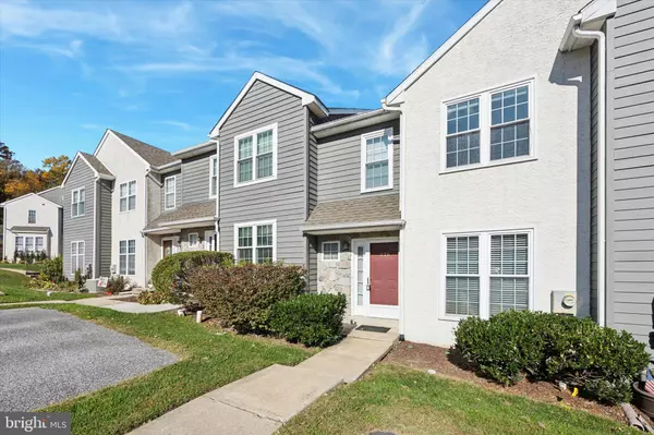 Aston, PA 19014,226 MORIA PL #226