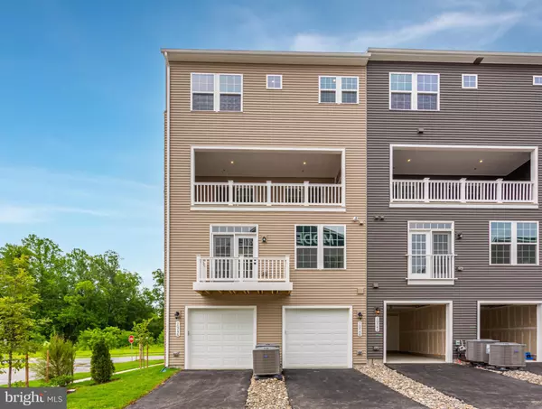 Upper Marlboro, MD 20772,10746 PRESIDENTIAL PKWY #WN1001A