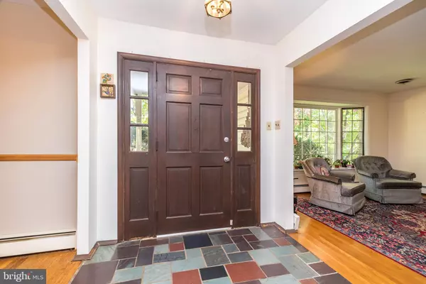 Doylestown, PA 18902,2728 RED GATE DR