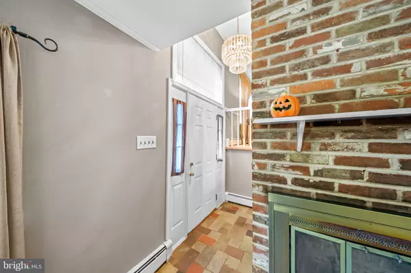 West Chester, PA 19380,201 SEAL LN