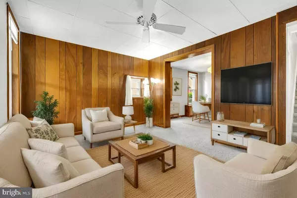 Brookhaven, PA 19015,208 8TH ST