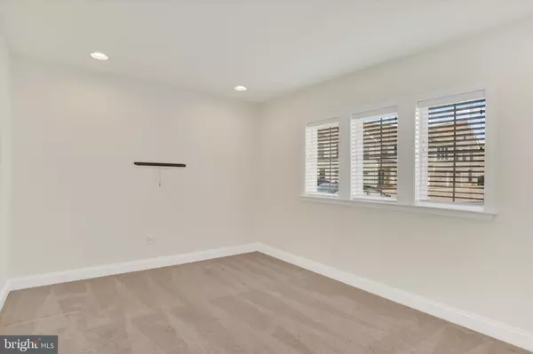 Mechanicsburg, PA 17055,3143 GROVE CT