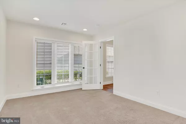 Mechanicsburg, PA 17055,3143 GROVE CT