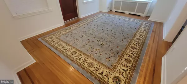 Philadelphia, PA 19111,305 FRIENDSHIP ST