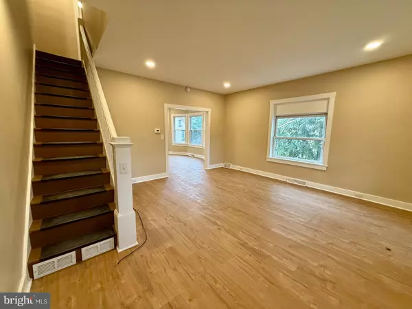Reading, PA 19609,415 WOODSIDE AVE