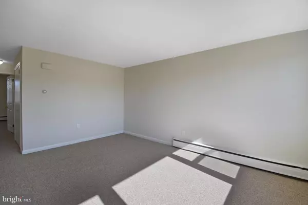 Havertown, PA 19083,2407 MANOR RD