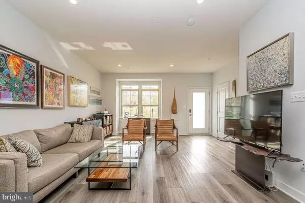 Hyattsville, MD 20782,2703 CHELSEA WILLOWS WAY