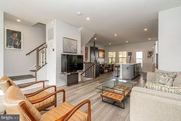 Hyattsville, MD 20782,2703 CHELSEA WILLOWS WAY