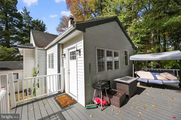 Woodbury Heights, NJ 08097,358 GLASSBORO RD