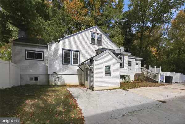 358 GLASSBORO RD, Woodbury Heights, NJ 08097