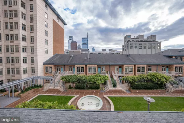 Philadelphia, PA 19130,1900-00 HAMILTON ST #D19