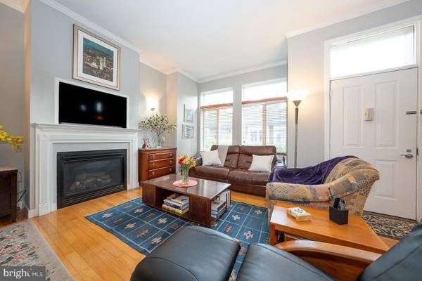 Philadelphia, PA 19130,1900-00 HAMILTON ST #D19