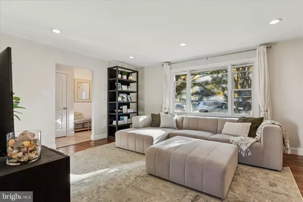 Doylestown, PA 18901,1 KERSHAW AVE