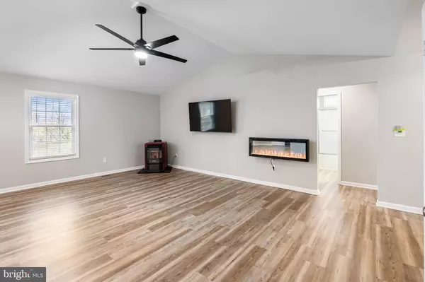 Woodstock, VA 22664,420 ROLAND