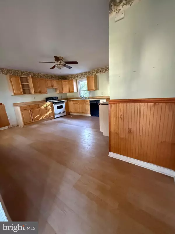 Dorchester, NJ 08316,444 MAIN ST