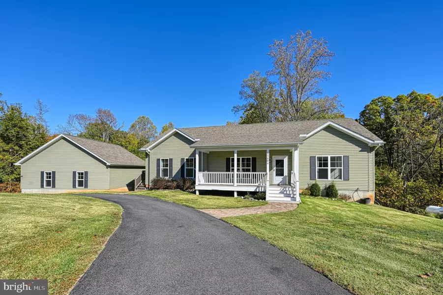 15604 HETH DR, Mineral, VA 23117