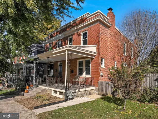 Lancaster, PA 17603,923 EDGEWOOD AVE