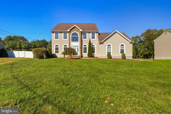 1730 JUNIOR DR, Vineland, NJ 08361