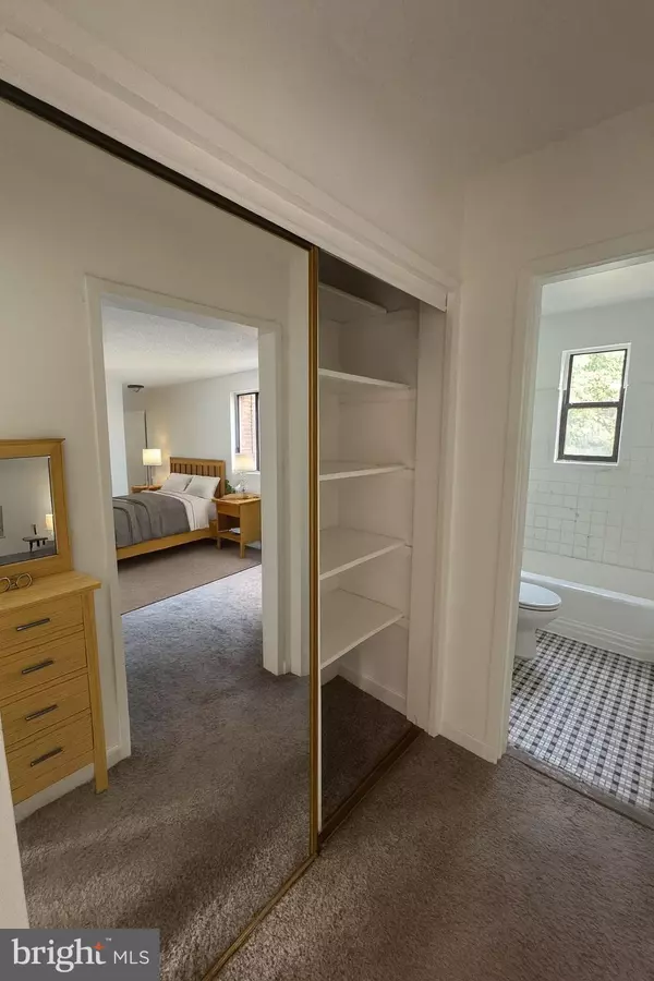 Washington, DC 20032,4725 1ST ST SW #303