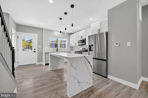 Washington, DC 20020,1723 STANTON TER SE