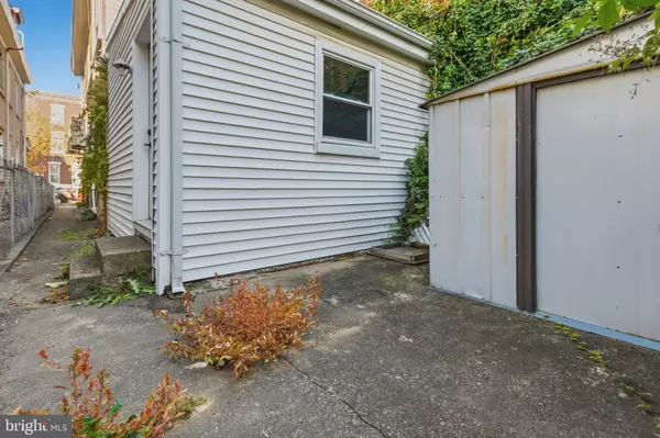 Philadelphia, PA 19125,2354 E CUMBERLAND ST