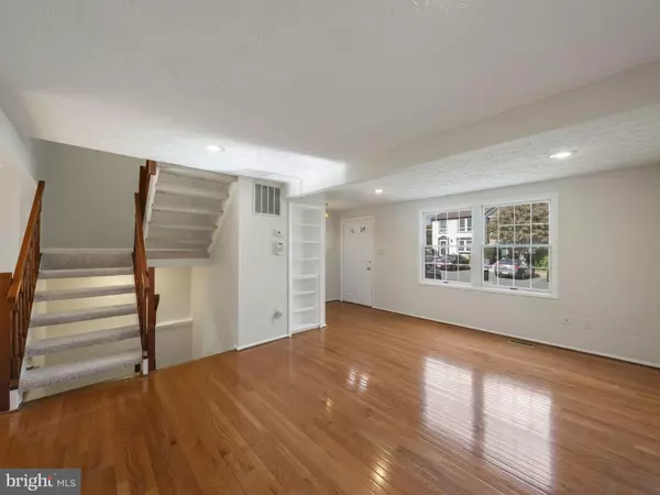 Vienna, VA 22182,8027 TYSON OAKS CIR