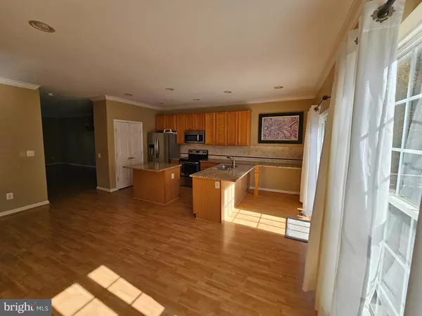 Woodbridge, VA 22193,4463 TORRENCE PL