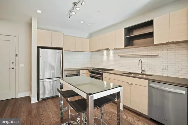 Gaithersburg, MD 20878,510 DIAMONDBACK DR #371