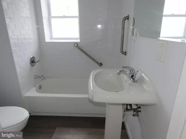 Bensalem, PA 19020,1060 ELWOOD AVE