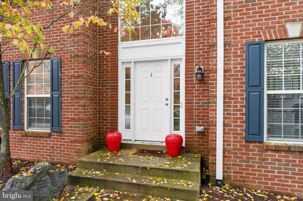 Purcellville, VA 20132,913 STRAWBERRY CT