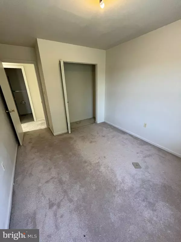 Washington, DC 20032,3718 4TH ST SE